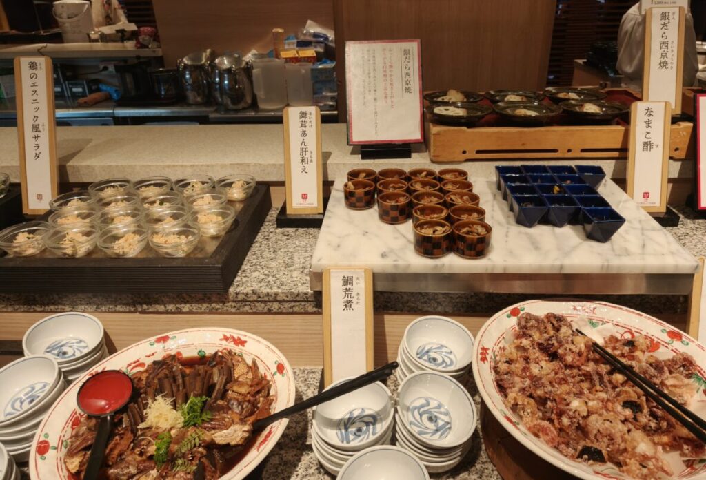 神戸みなと温泉温泉蓮 食べ放題ディナー