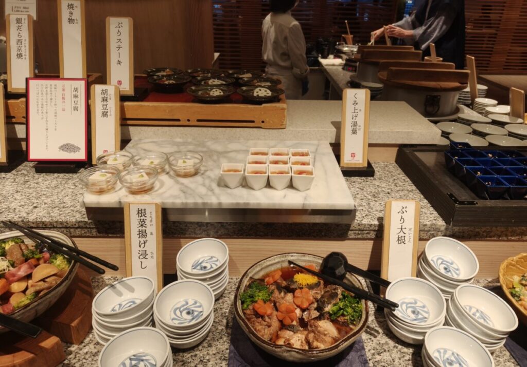 神戸みなと温泉温泉蓮 食べ放題ディナー