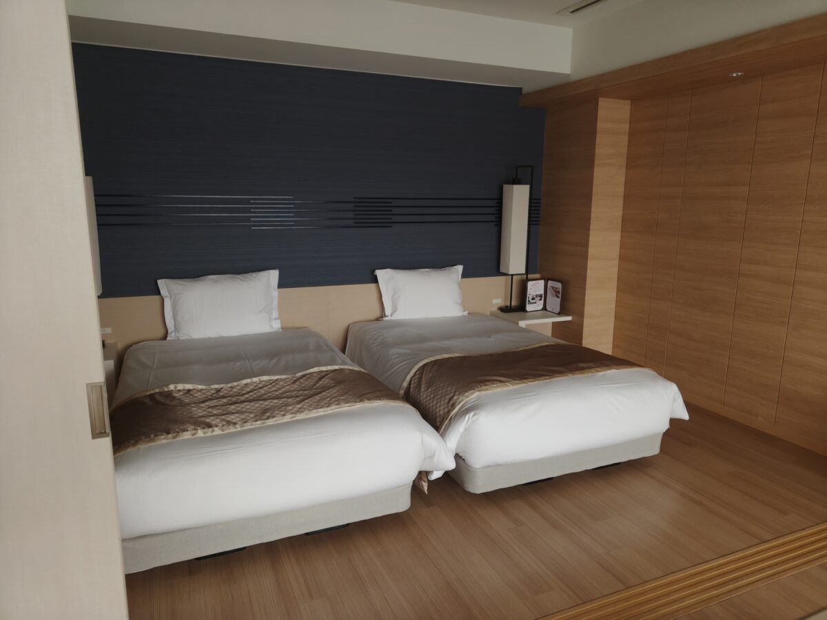 神戸みなと温泉温泉蓮 ベッドルーム