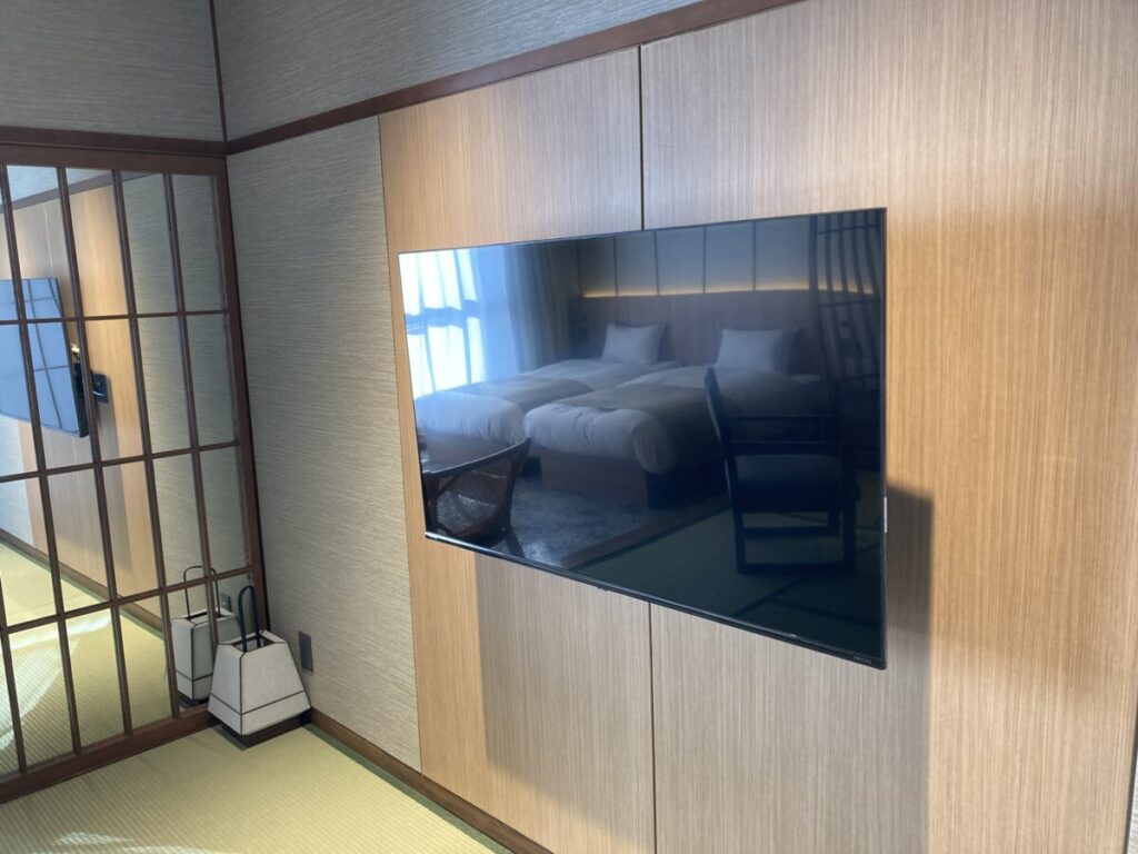 佳松苑 宿泊部屋 テレビ