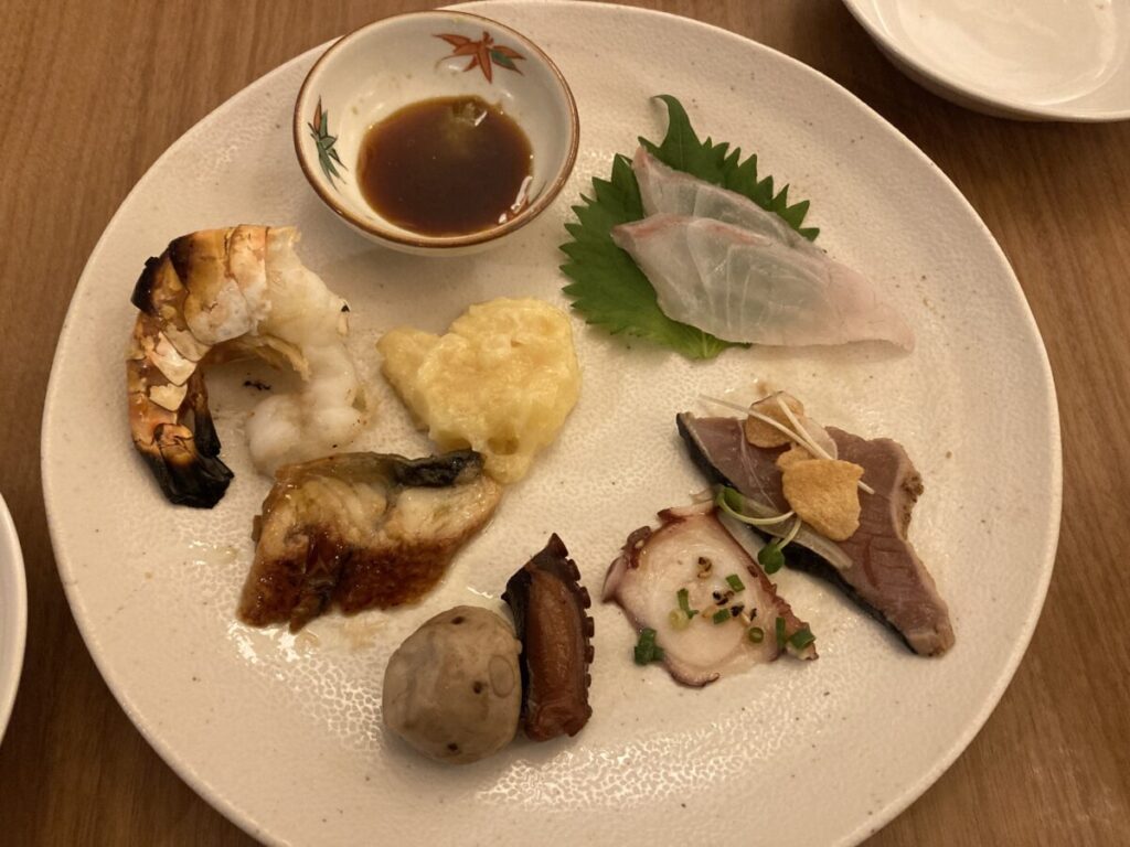 清風荘 画像:ビュッフェ